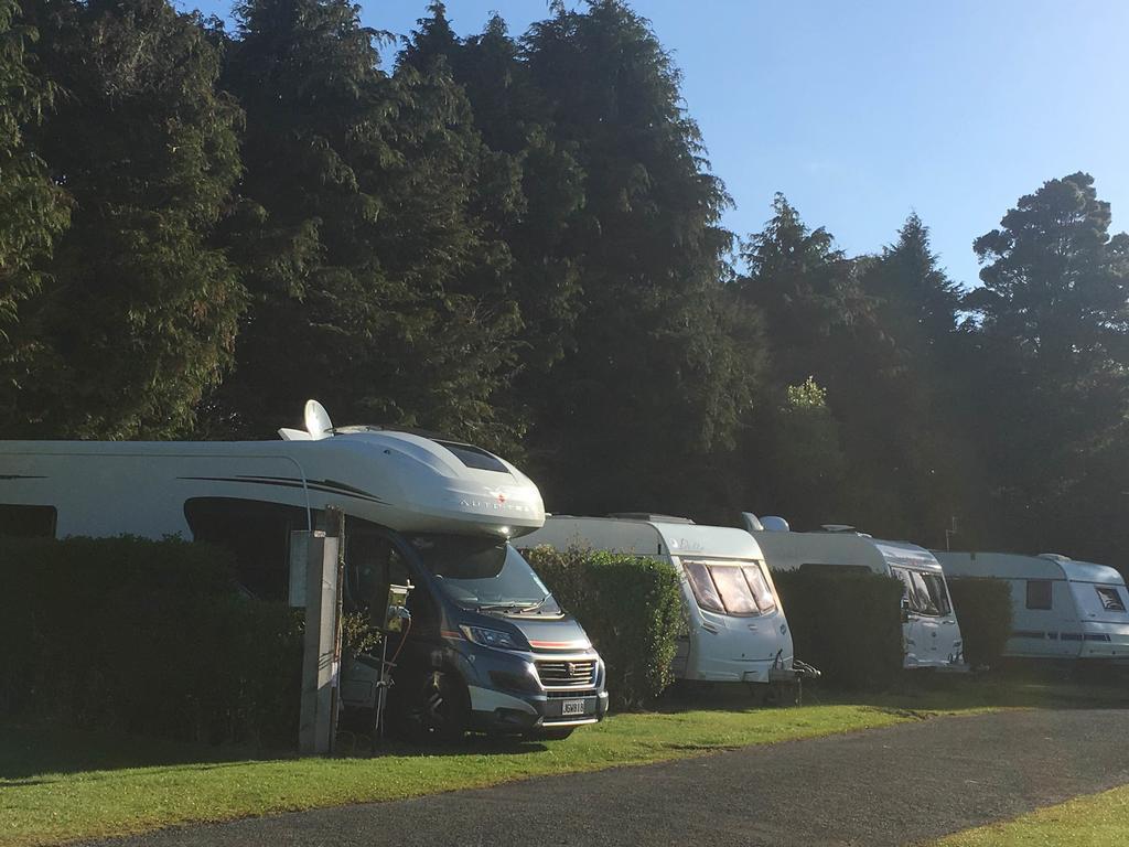 Stratford Motel & Holiday Park 外观 照片